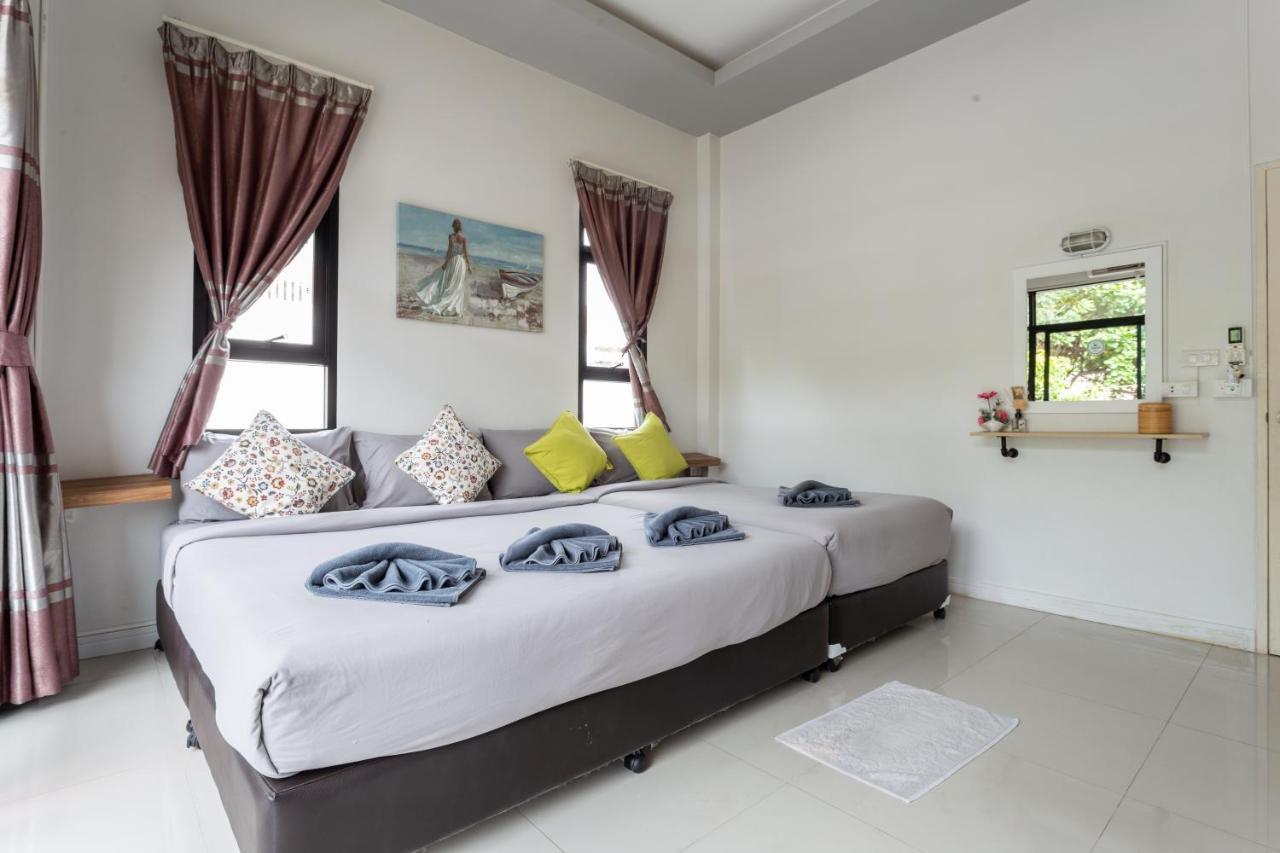 Samed Big Whale Hostel Rayong Exterior photo