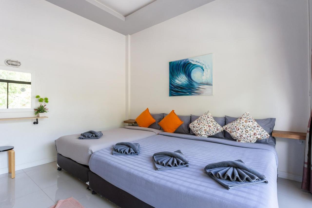 Samed Big Whale Hostel Rayong Exterior photo